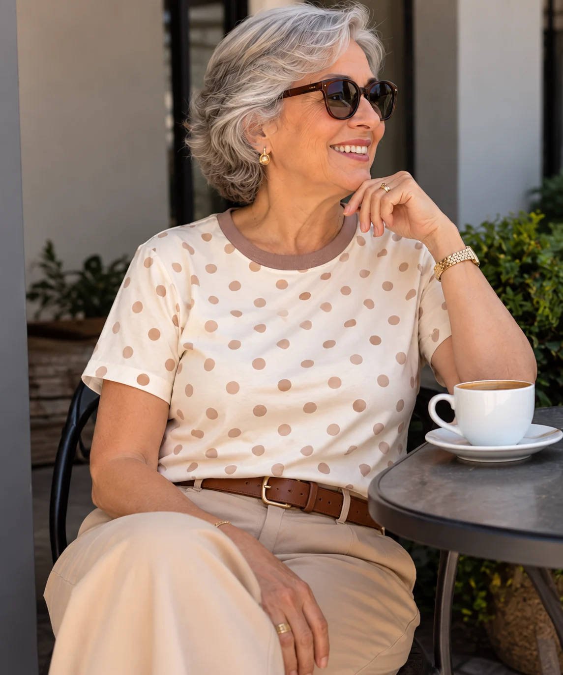 Look feminino em tons de café